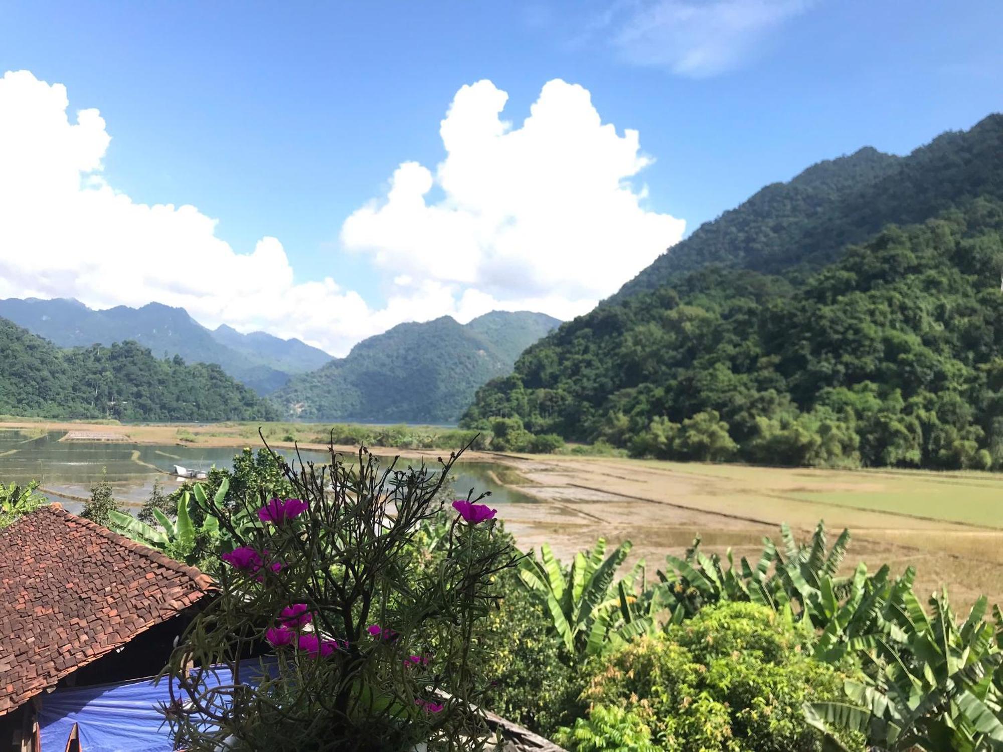 Hoang Quan Homestay Ba Be Exterior foto